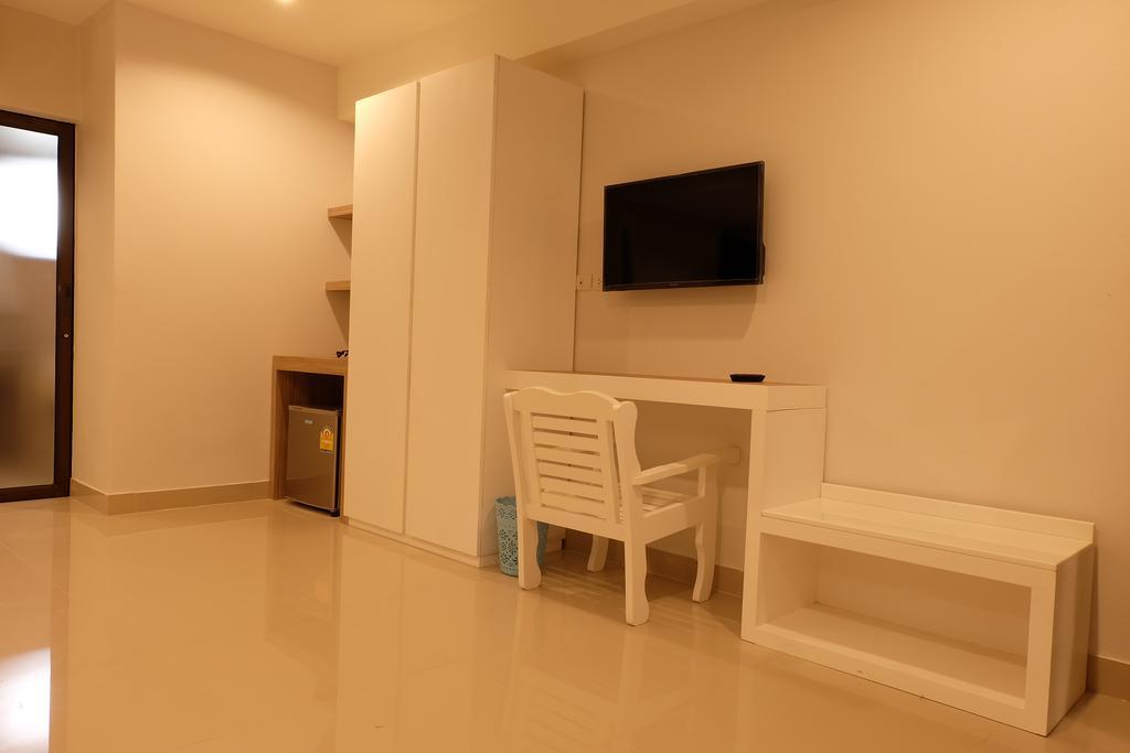 Sunny Residence Bangkok Exterior photo